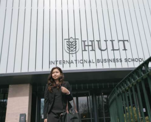 Hult International Business School achieves AMBA re-accreditation, confirming itself as a world leading Business School and management education institution